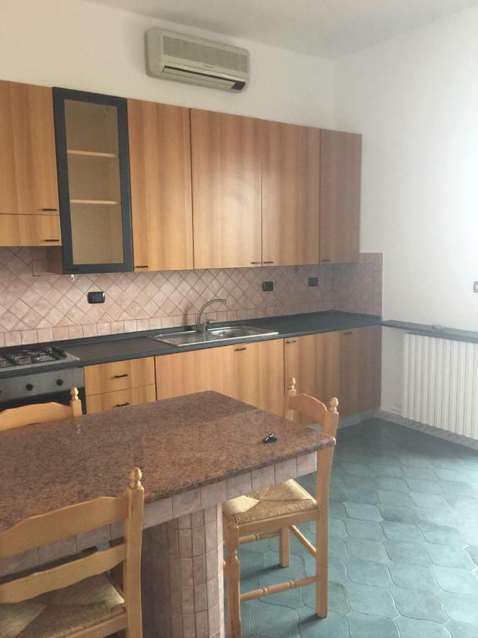 La Casa Blu Apartment Roccella Ionica Bagian luar foto